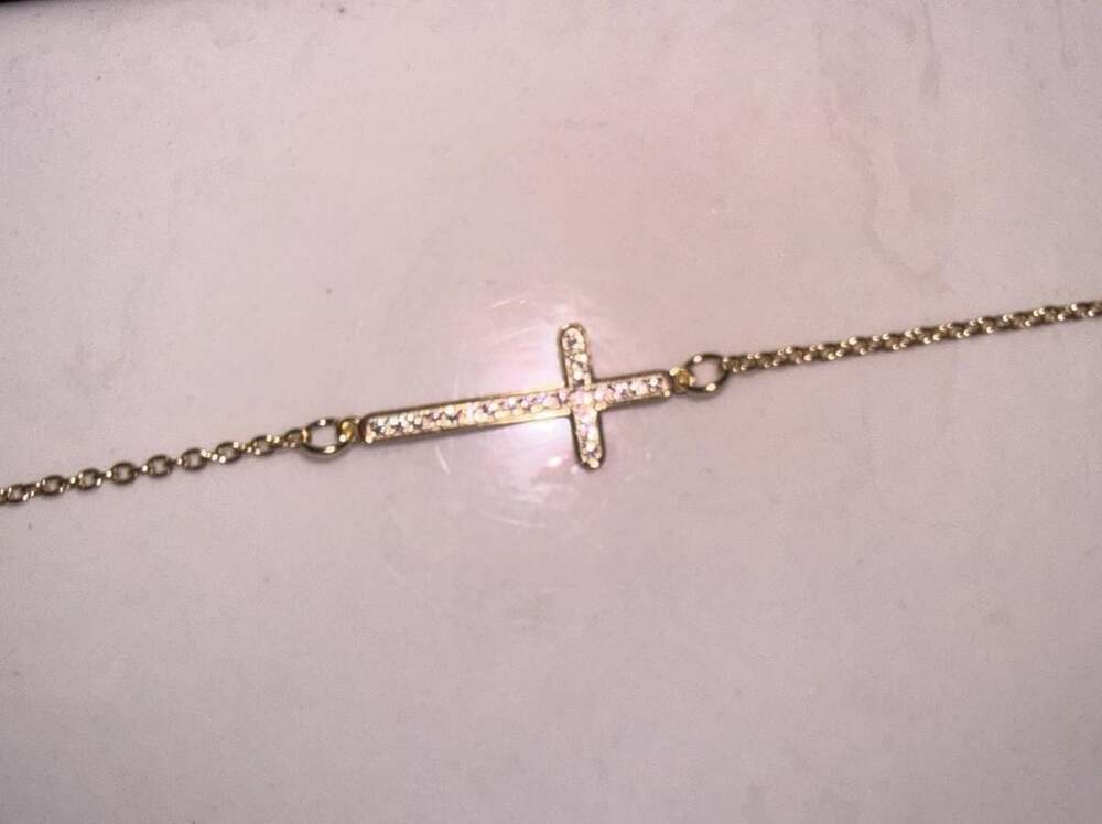 Moissanite Cross Bracelet 0.11 Ctw VVS1 D Color Gold Tone